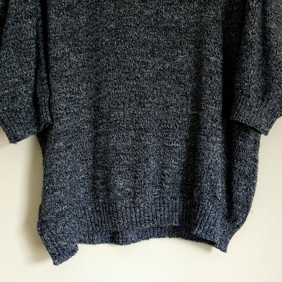 A'Milano Marbled Gray Scoop Neck Sweater (EUC) - Picture 2 of 5